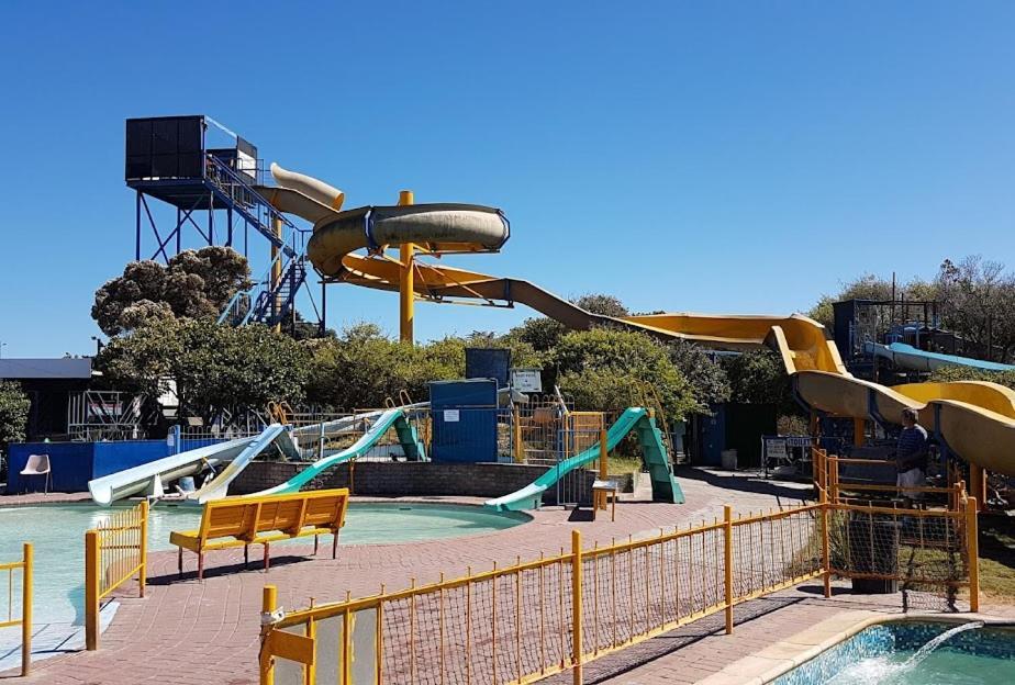 Parklands Sunny Escape Rentals מראה חיצוני תמונה
